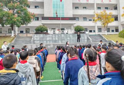 门古寺镇河兴小学开展消防安全应急演练