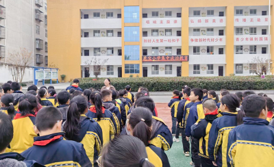 城关镇花宝小学：法治护航成长 安全浸润童心