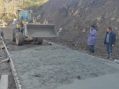 驻村帮扶修通“致富路” 烟叶产业续航“增收力”