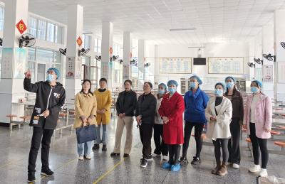 大木厂镇大木小学：“委员代表”进校园 专项调研校园餐