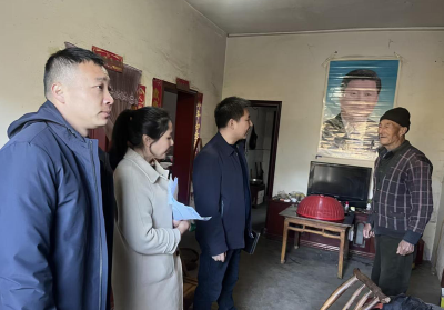 尹吉甫镇：敲门问缓解民忧 摸排走访暖民心