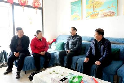 城关镇：推动“四百”活动走深走实