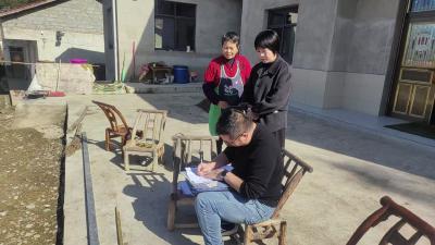 尹吉甫镇：精准救助解民忧 防贫保障暖民心