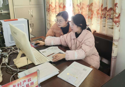 窑淮镇：小窗口解民忧 暖服务惠民生