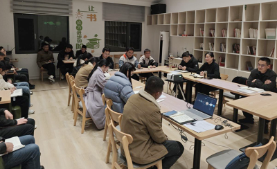 窑淮镇：组织召开年轻干部成长座谈会