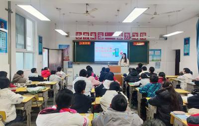 房县实验中学教联体：筑防诈骗之堤 共绘平安校园