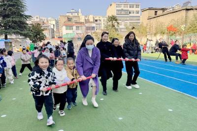 城关镇中心幼儿园：开放零距离 打卡好“食”光