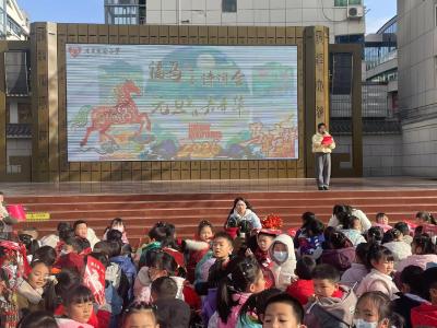 房县实验小学一年级 “趣味闯关”：无纸化测试让 “双减” 落地有声