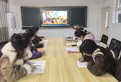 门古寺镇中心幼儿园：开展社会领域教学研讨 赋能教师教学能力