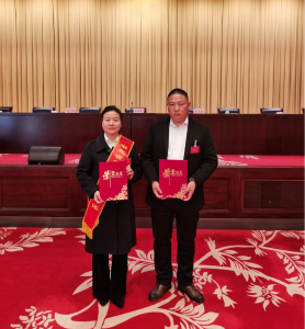 莫益松、丰雪琴荣获“湖北省见义勇为先进群体”称号