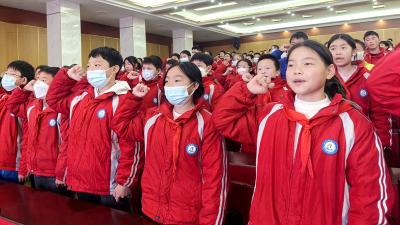 房县军店小学：阳光护航  健康成长