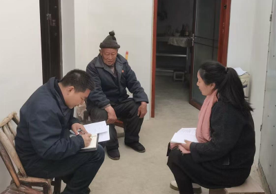 尹吉甫镇：“四百”活动聚合力 党群连心促振兴