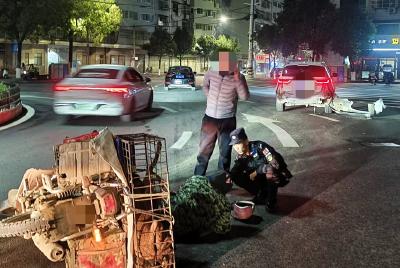 屯警街面快响应！房县巡特警高效应急处突获赞