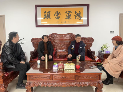 房县关爱退役军人协会走访房县人和医院