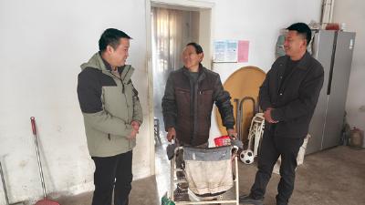 寒冬送温暖 真情暖民心——我县扎实开展冬春困难群众走访慰问活动