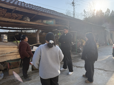 窑淮学校：寒冬家访暖人心 家校共育迎新春