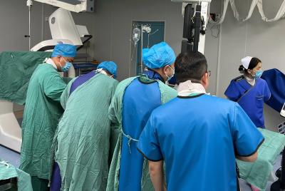 房县人民医院：ICU医护火速施救 多学科联动守护生命