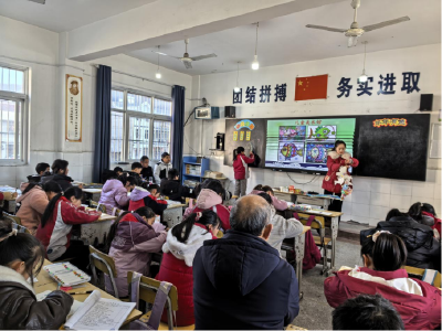 房县土城小学：融合共建精准帮扶 艺体送教情暖土城