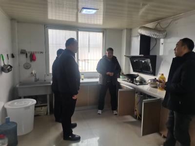 精准排查除隐患 严阵以待保平安——房县自然资源和规划局开展冬季消防安全专项巡查