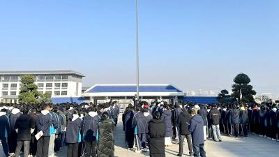  房县职业技术学校：开展情景模拟普法进校园活动