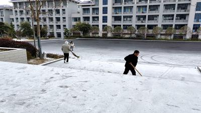 房县职业技术学校：多管齐下筑牢校园安全线