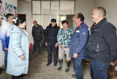 尹吉甫镇：拉练促履职 关爱暖民心