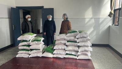 房县天明小学：开展新学期食品安全专项检查