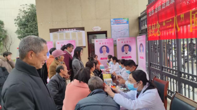 房县妇幼保健院：把健康服务送到家门口 以惠民举措庆“三八”