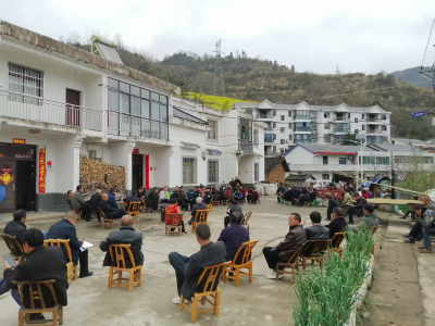 姚坪乡：法治宣传进乡村 普法教育暖民心