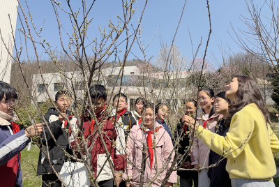 门古寺镇河兴小学：寻觅春日足迹 感悟自然之美