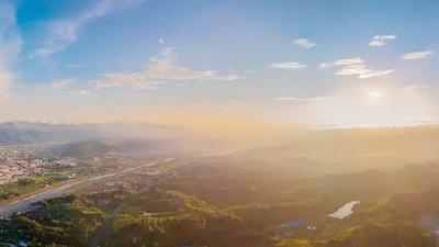 县委常委会2025年度民主生活会情况通报会举行