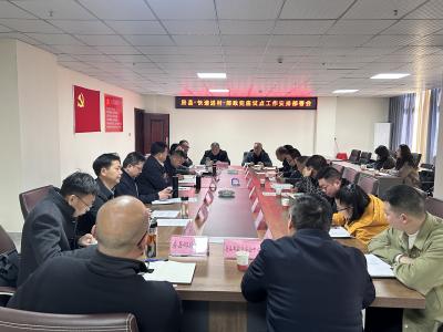 房县启动“快递进村”邮政兜底专项试点工作