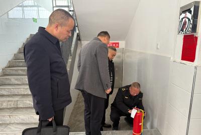 城关镇八一希望小学：筑牢安全防线 护航春季开学