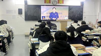 房县职业技术学校:全面筑牢校园消防安全防线​