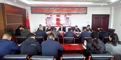 县人大常委会党组召开（扩大）会议