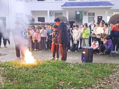 大木厂镇希望小学：筑牢安全防线 守护校园平安