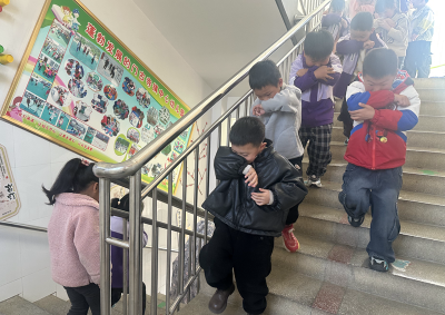 门古寺镇中心幼儿园：以练筑防 护幼平安