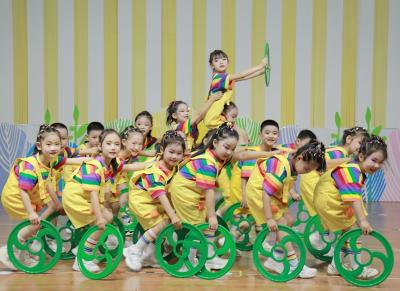 城关镇中心幼儿园童心向党绽风采 红色“六一”伴成长