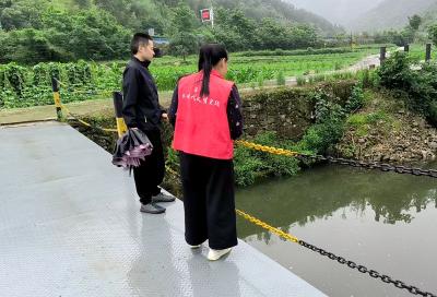 窑淮镇：紧盯汛期风险不松懈 深耕巡河巡路护平安
