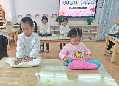房县幼儿园：自理能力大比拼  争做生活小能手