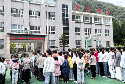 野人谷学校开展心理健康月主题演讲比赛
