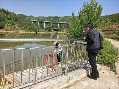 化龙堰镇：“五个一”筑起生命防线 织密防溺水“安全网”