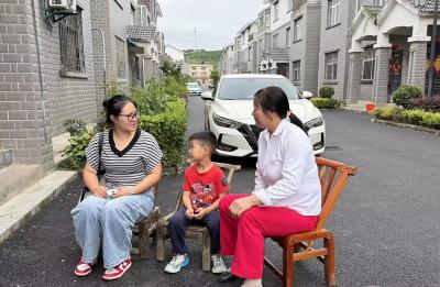 城关镇八里幼儿园：家访传温情 共育促成长