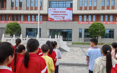房县东城小学晓阳校区：艺彩绽放 逐梦韶华