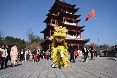 恩施来凤：春节游玩迎热潮 千年石窟仙佛寺掀起龙年打卡热