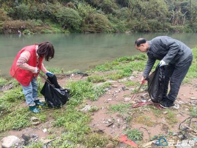 建始朝阳社区：共同呵护 幸福河湖