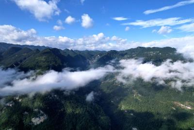 恩施建始：云海翻涌绘就山间仙境
