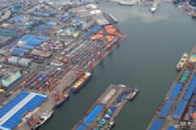 韩国港口一货轮深夜爆炸 中国籍船长身亡
