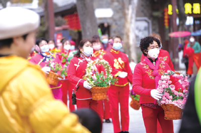 游人如织、民宿农家乐火爆……元旦假期十堰景区人气回升
