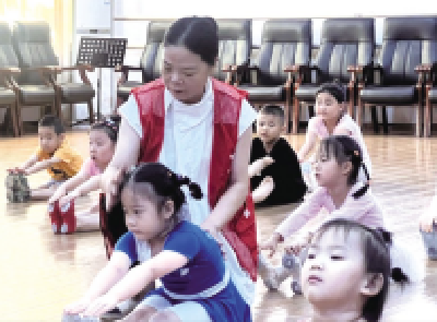 十堰市群艺馆少儿暑期公益培训班开班 孩子们可免费“充电”